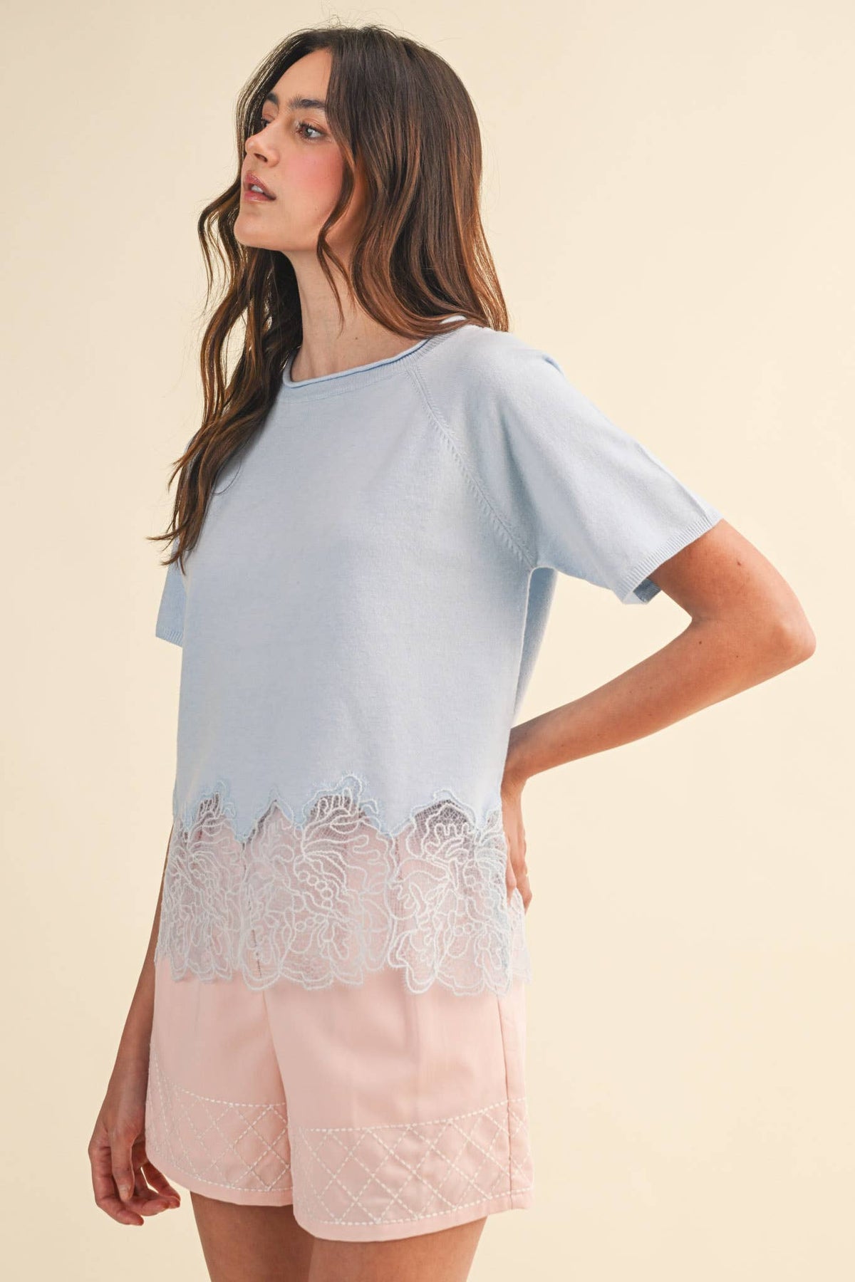 LACE TRIM ROUND NECK SHORT SLEEVE SWEATER TOP